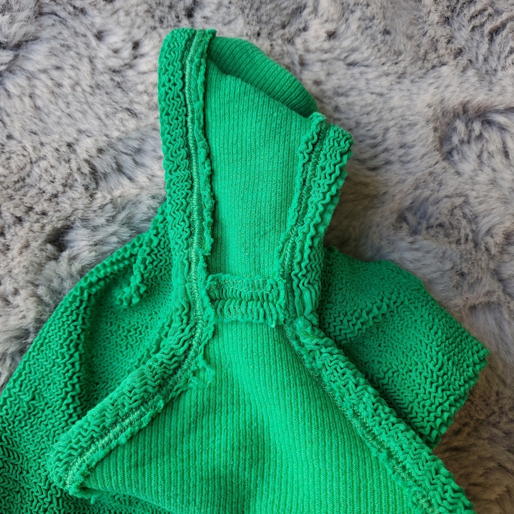 Hunza G Square Neck One Piece in Emerald - Picture 14 of 16
